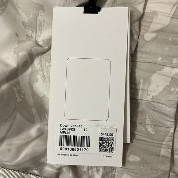 NWT Lululemon down jacket - Picture 6 of 6